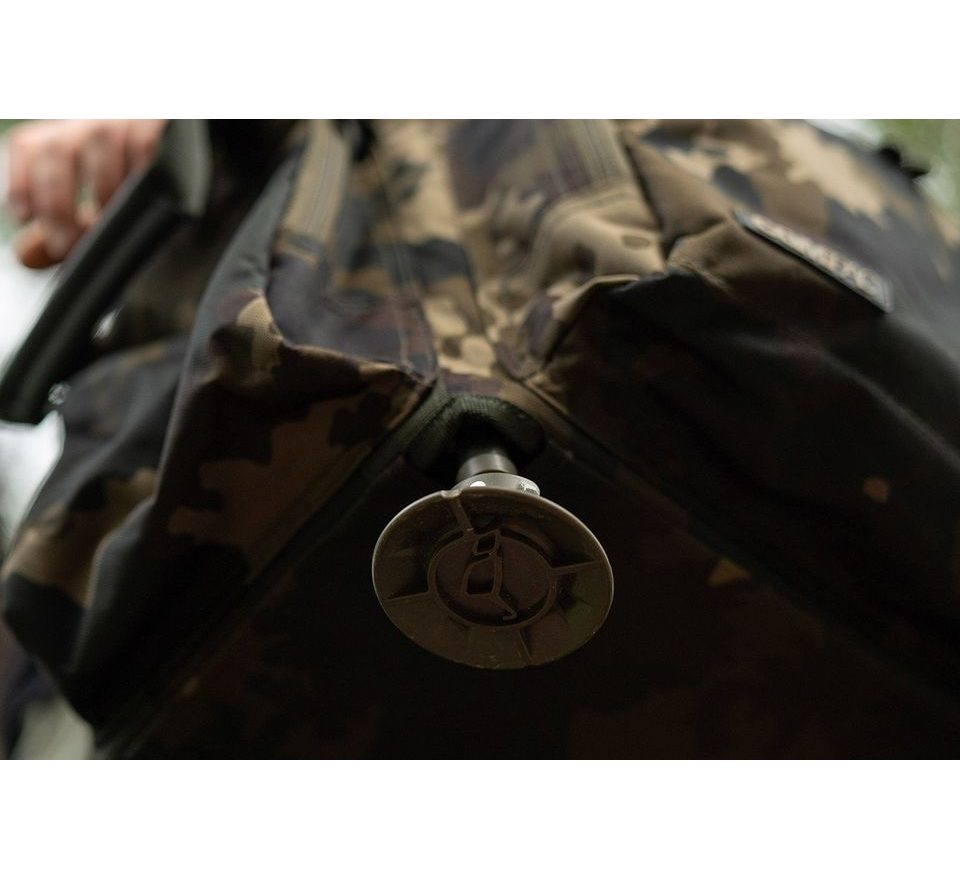 Korda Taška Compac Framed Carryall Extra Small Dark Kamo