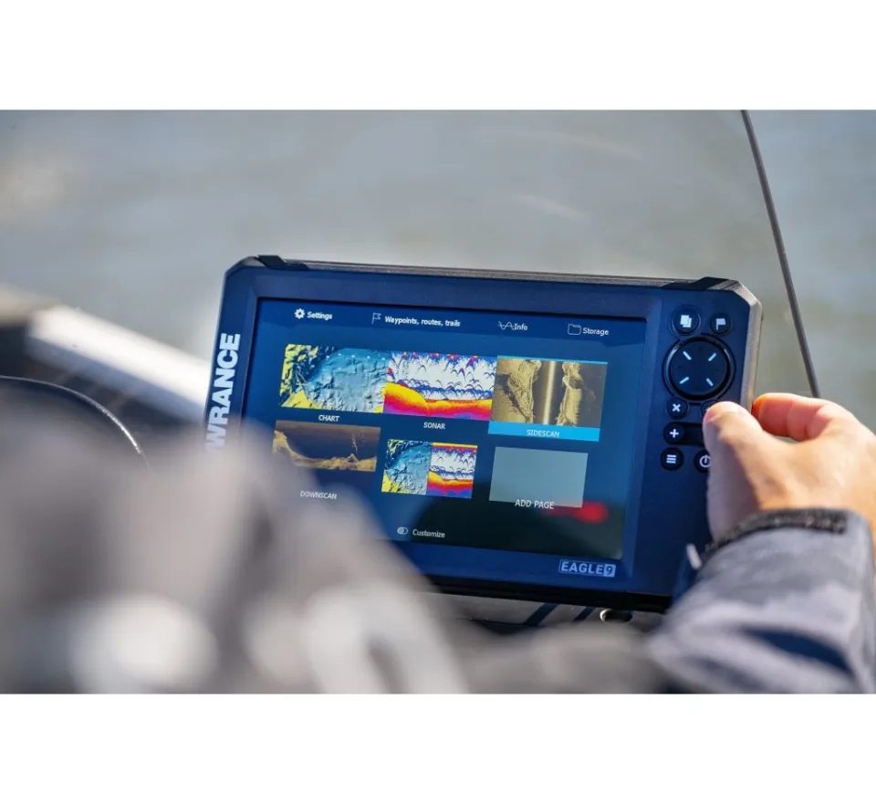 Lowrance Echolot Eagle 9 se sondou Tripleshot HD + baterie + nabíječka ZDARMA