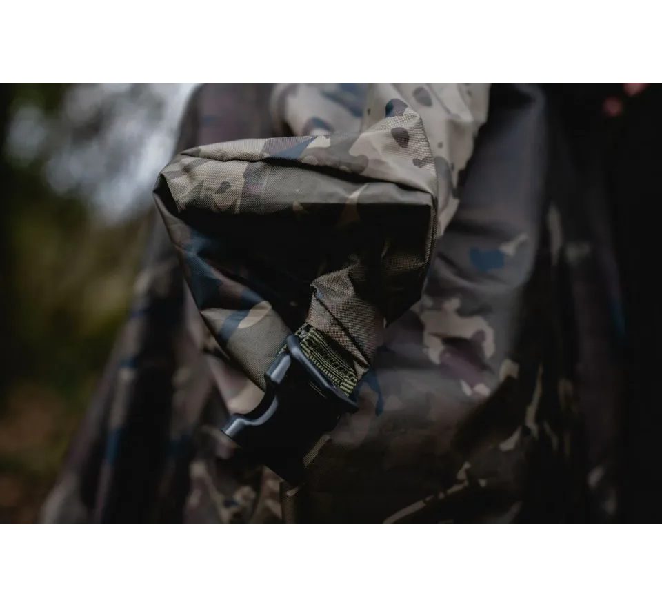 Nash Prepravná taška na lehátka Subterfuge Waterproof Bedchair Bag