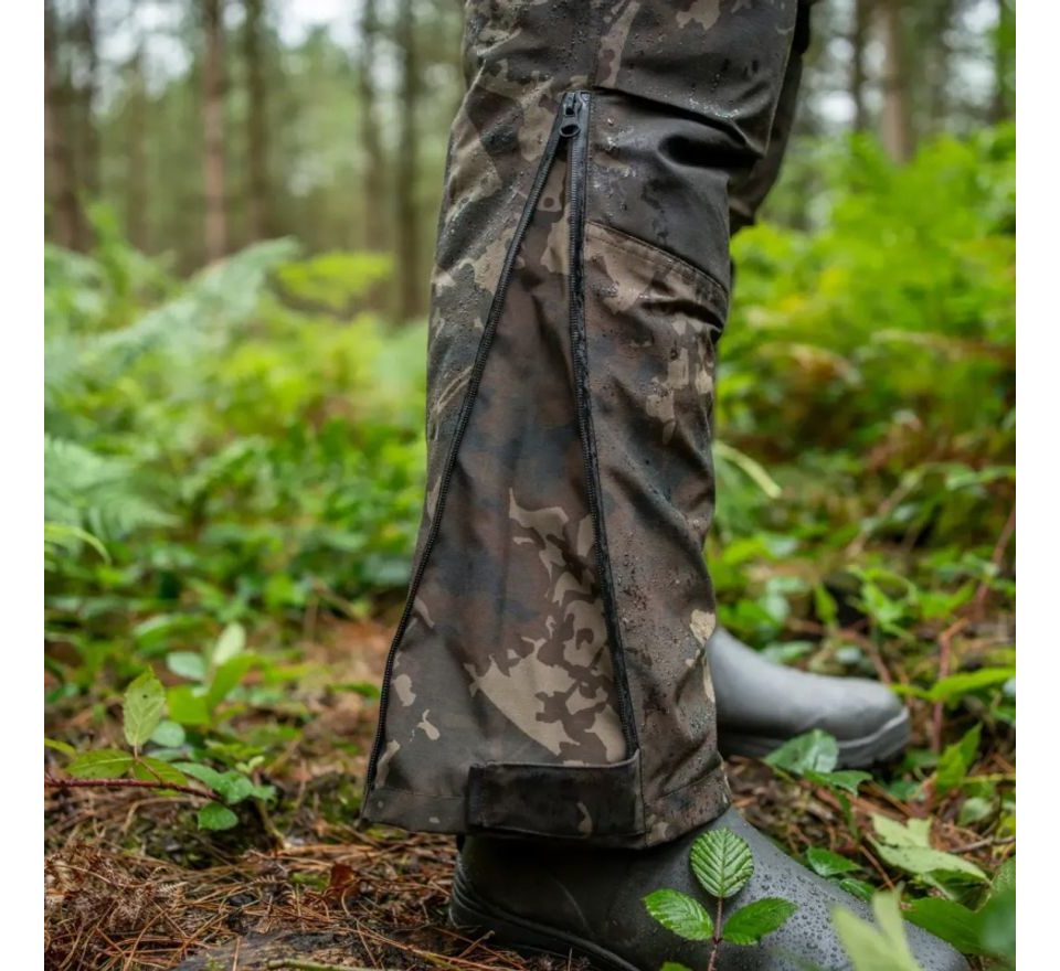 Nash Kalhoty ZT Helluva Waterproof Bib and Brace Camo