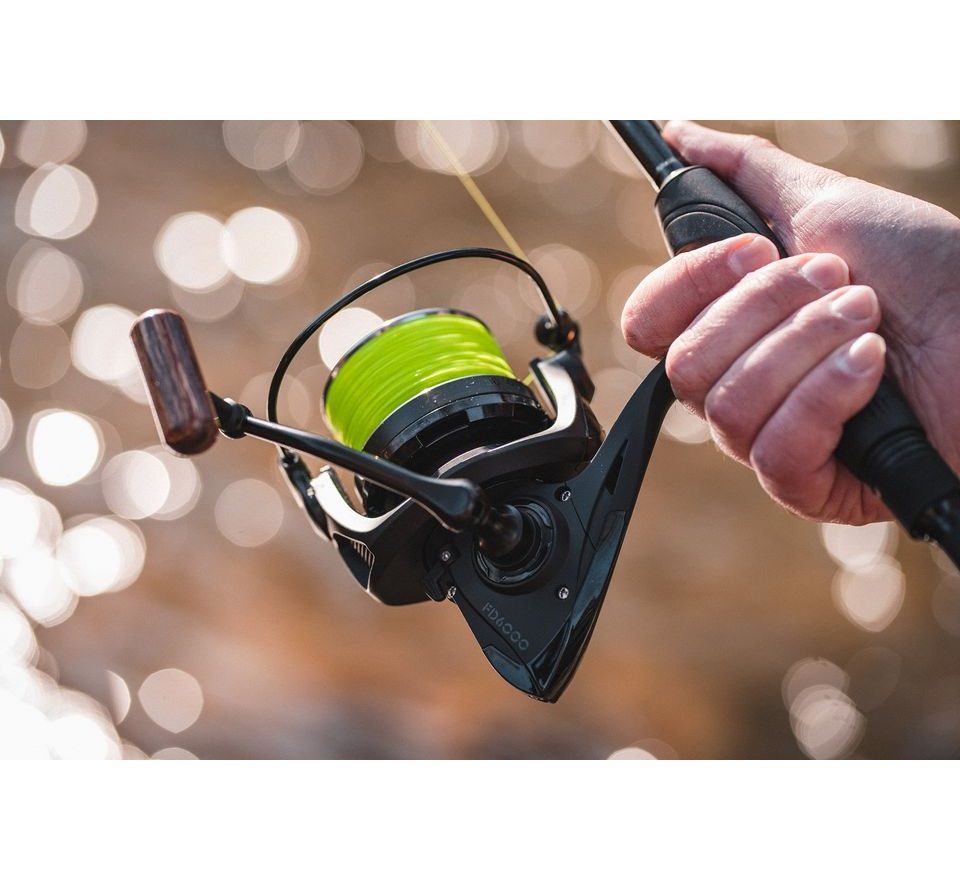 Giants Fishing Naviják Deluxe Reel FD 6000 + cívka 7000 ZDARMA!