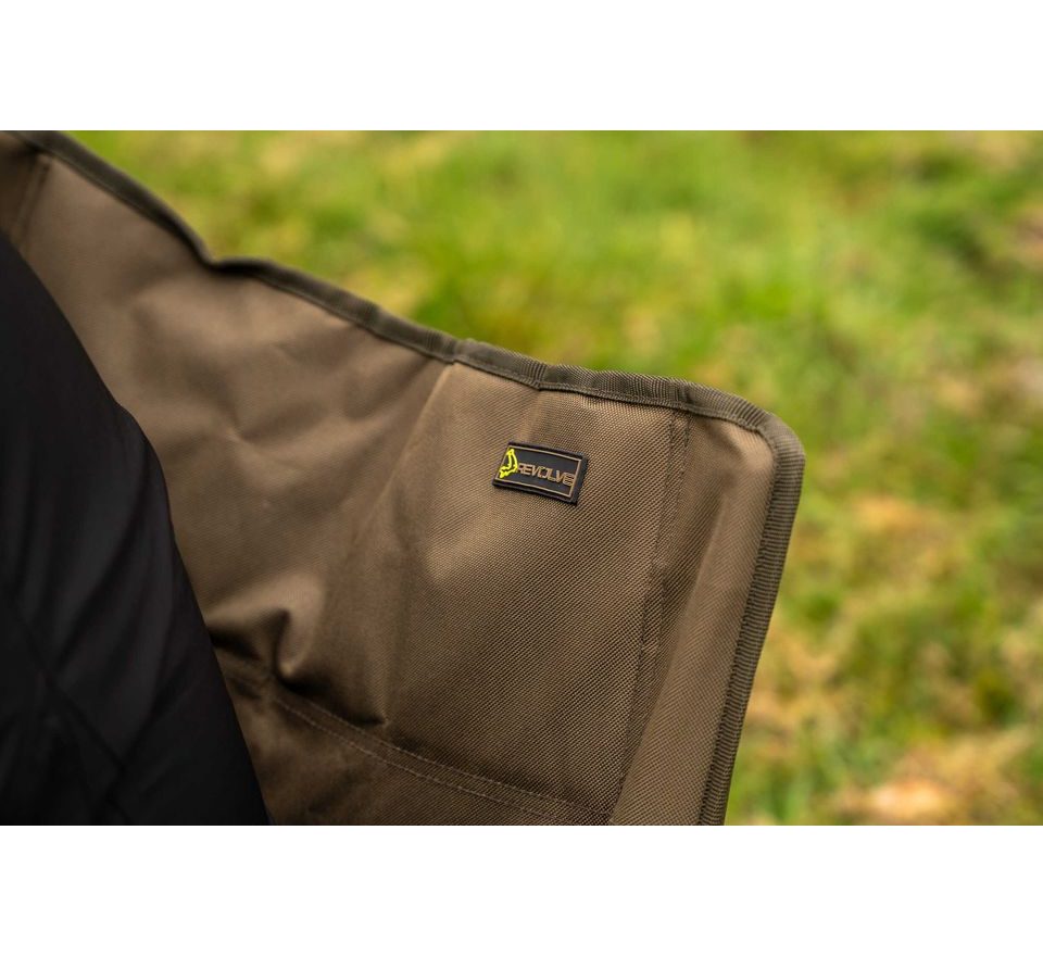 Avid Kreslo Revolve Low Chair