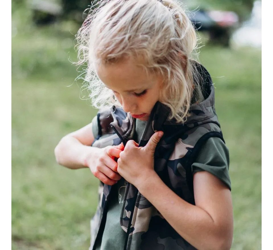 Šijeme srdcem Vesta Softshell Ticho, ryba spí