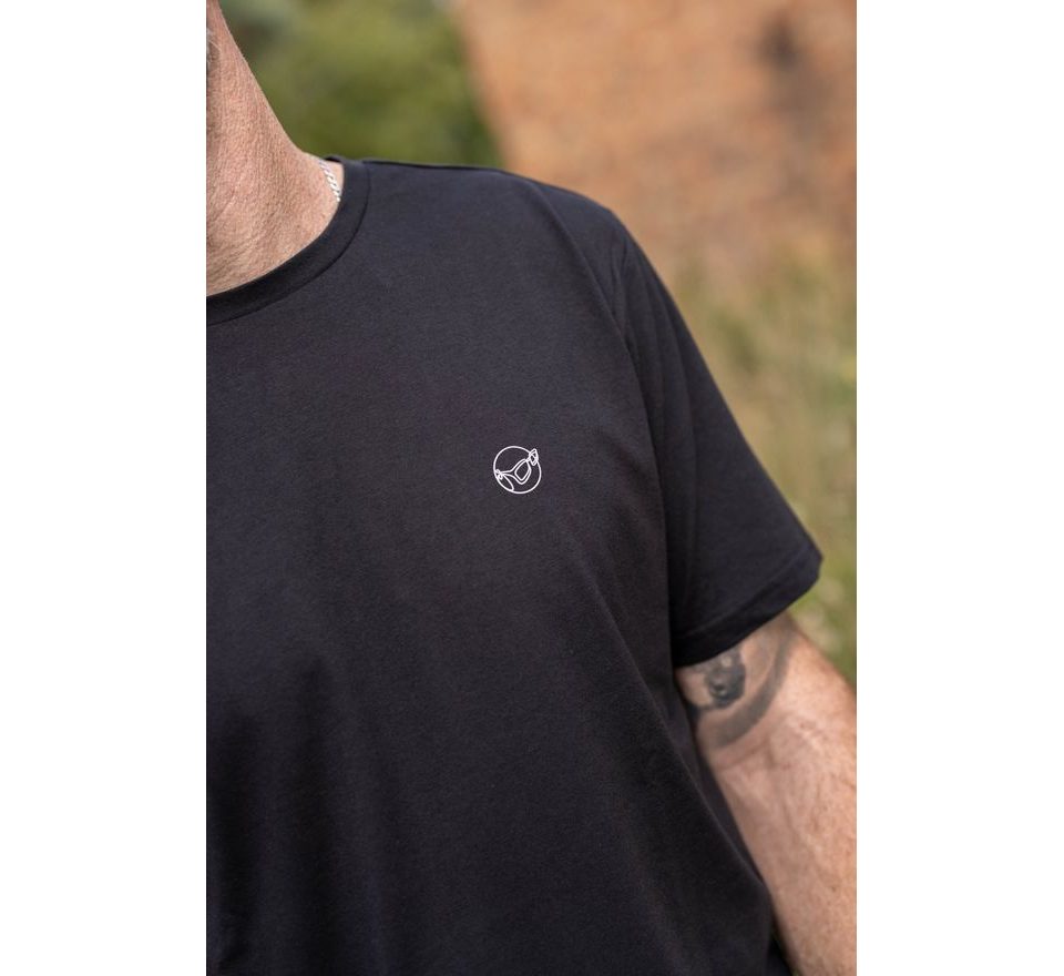 Korda Tričko One Liner Tee Čierne