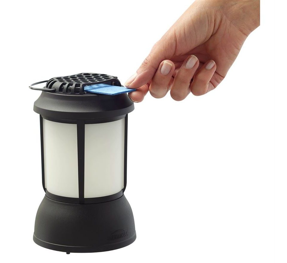 Thermacell Stolní lucerna s odpuzovačem komárů PSLL2