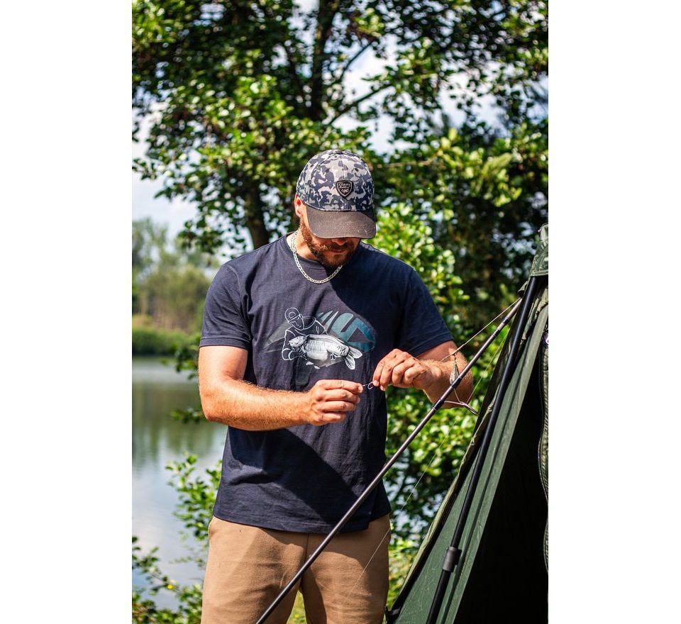 Giants fishing Tričko pánske modré Rybár s kaprom