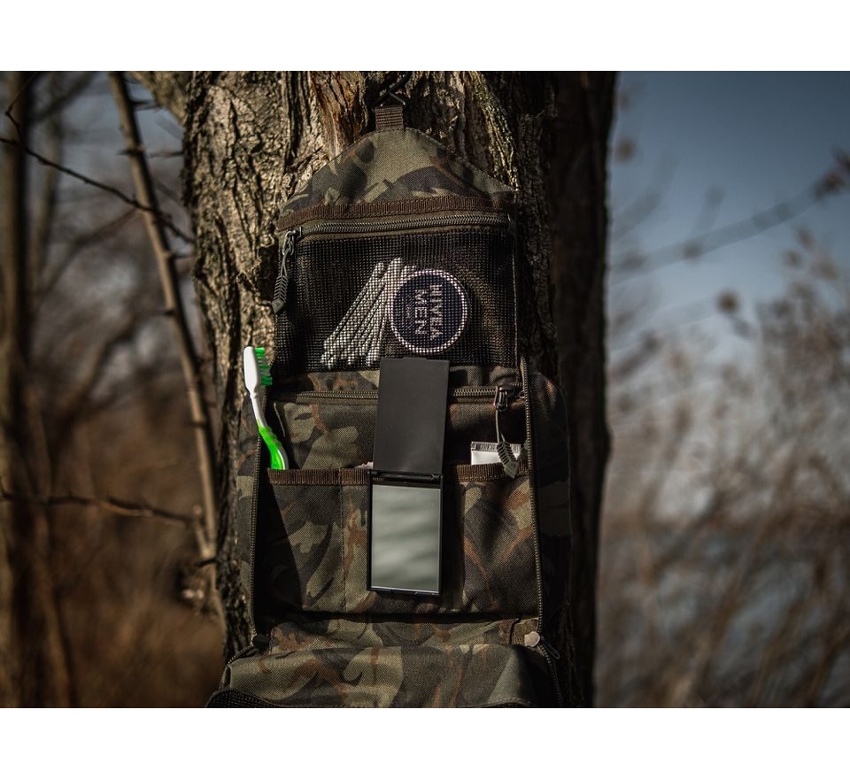 Giants Fishing Hygienické puzdro Wash Bag