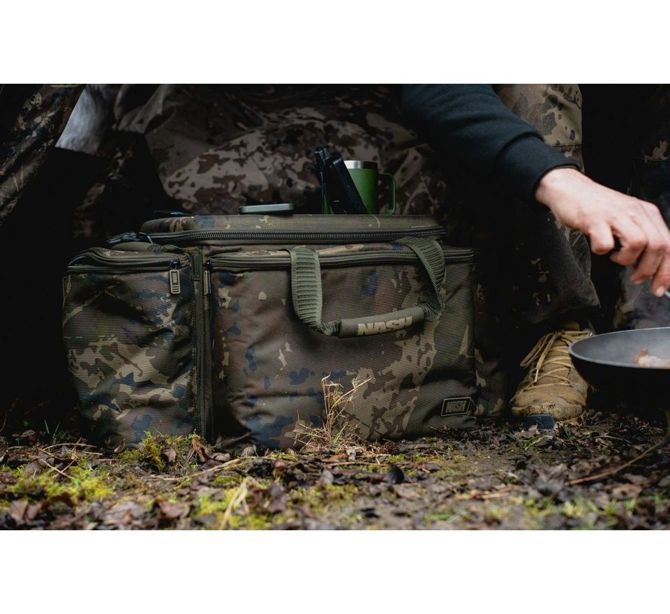 Nash Taška Subterfuge Carryall Small 30L