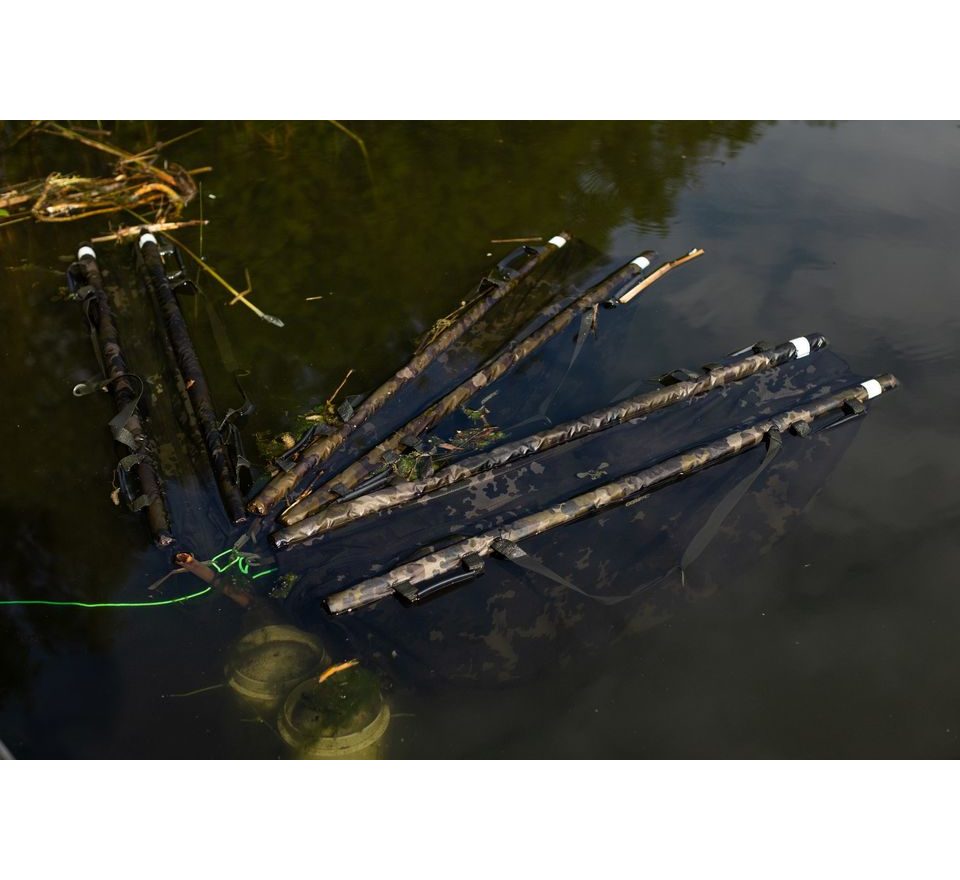 Korda Vážiaci plávajúci sak Compac Retainer Sling Dark Kamo