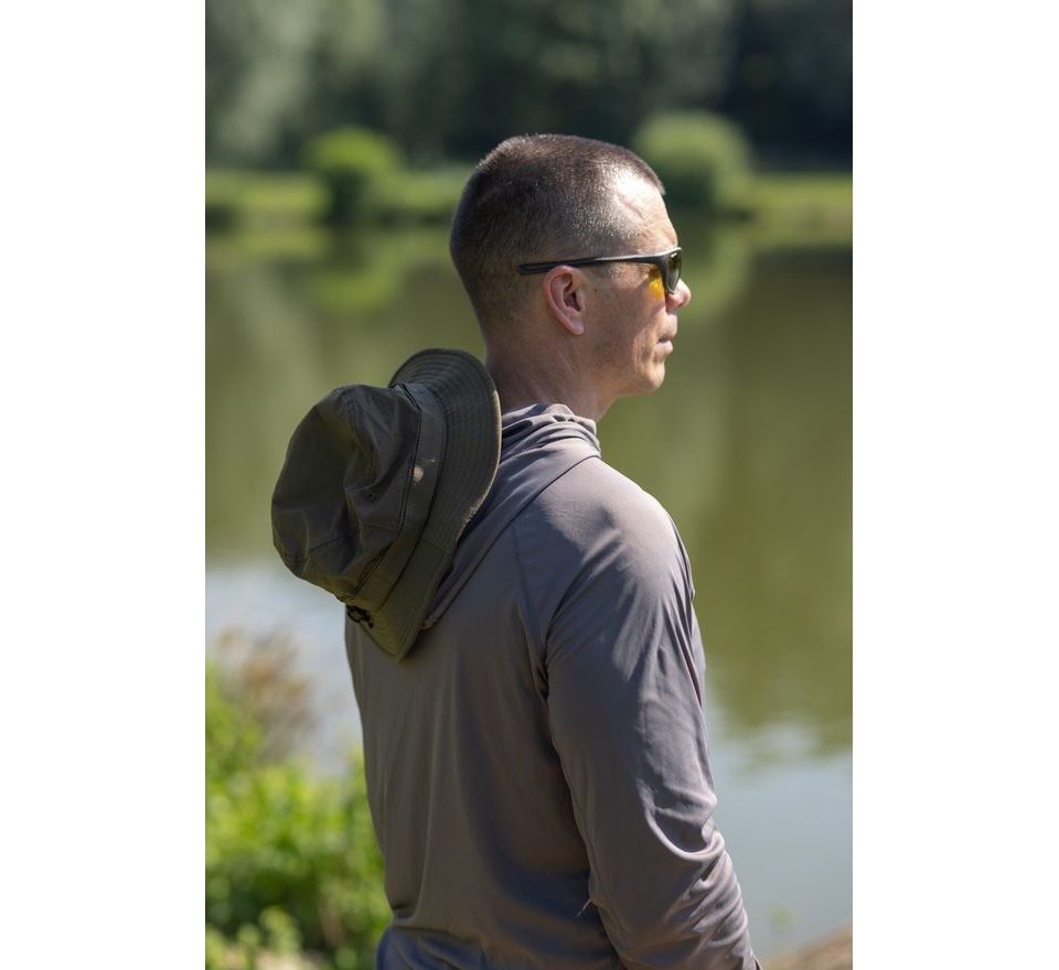 Korda Klobúk Stalking Bucket Hat Dark Kamo