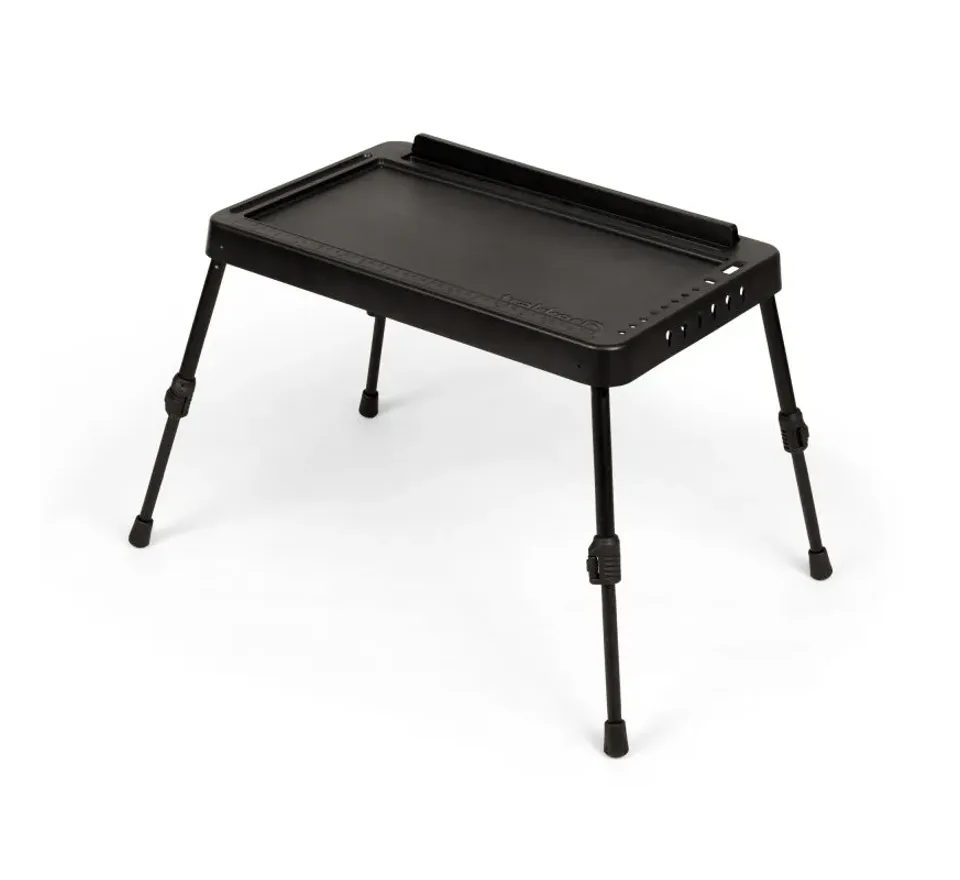 Trakker Stolík Deluxe Bivvy Table