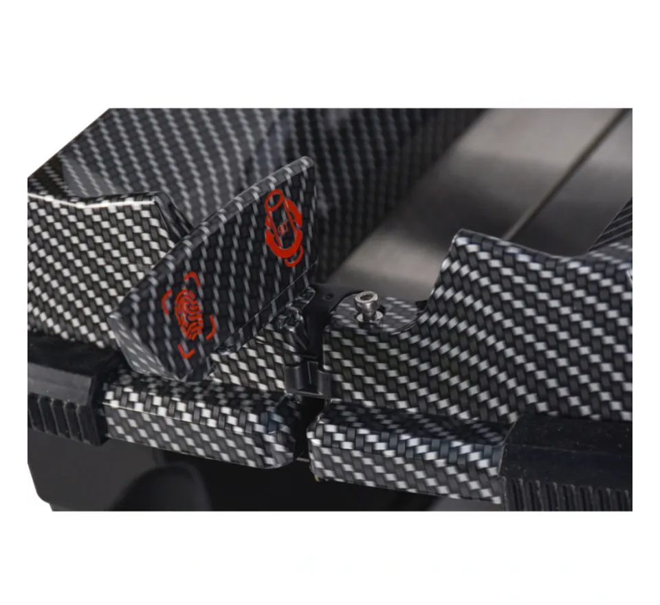 Boatman Zavážecí lodička Vulcan s Echolotem Carbon