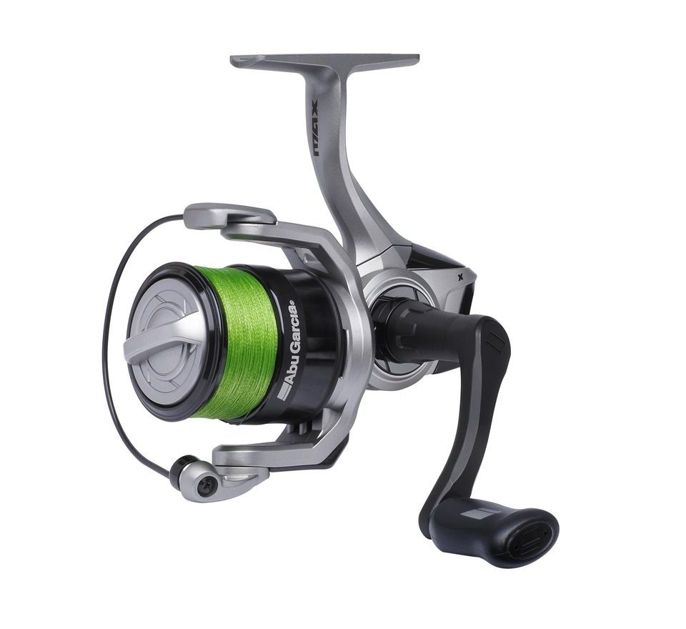Abu Garcia Naviják Max X 4000 with Braided Line 0,19mm