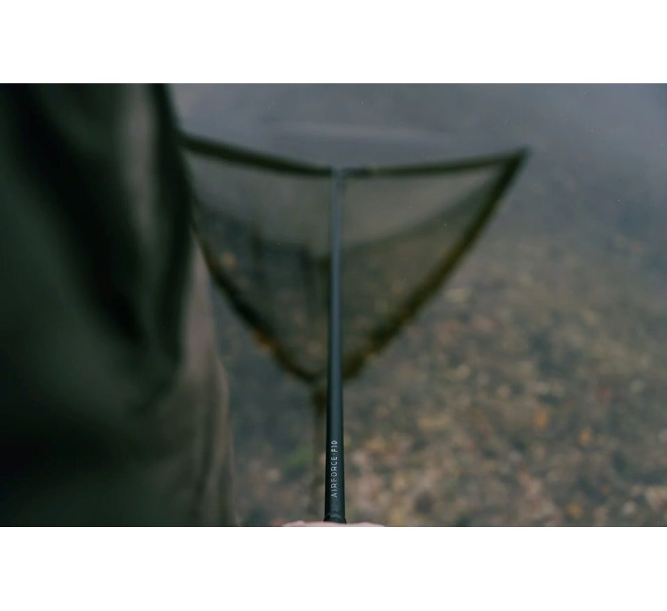 Nash Podběrák Air Force F10 Landing Net 46"
