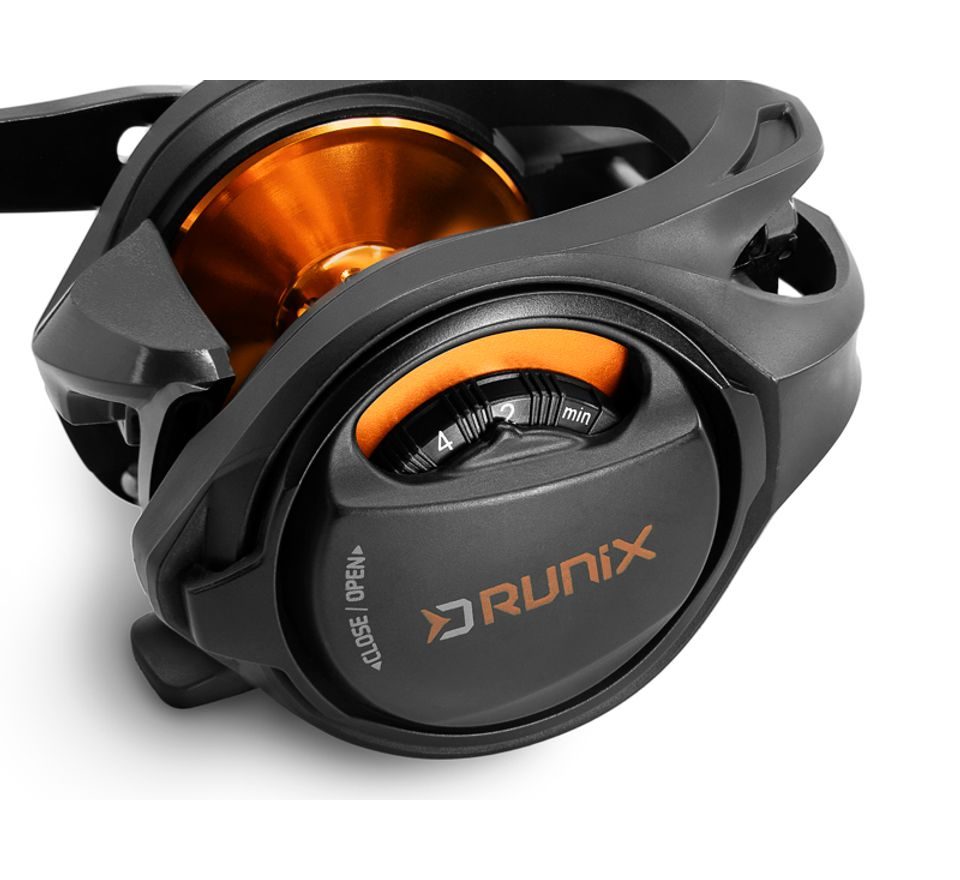 Delphin Baitcastový naviják Runix