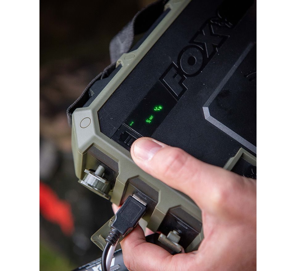 Fox Powerbanka Halo Wireless Power 96k