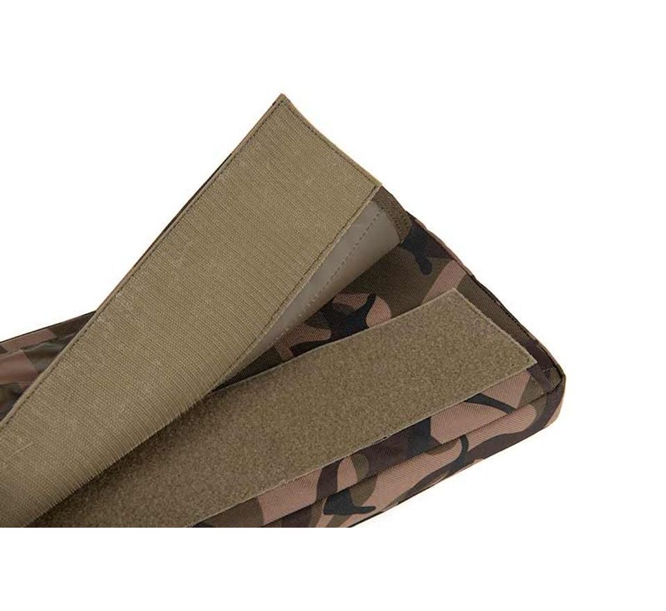 Fox Sedák na člun s vodotěsným přehozem Camolite Boat Seat