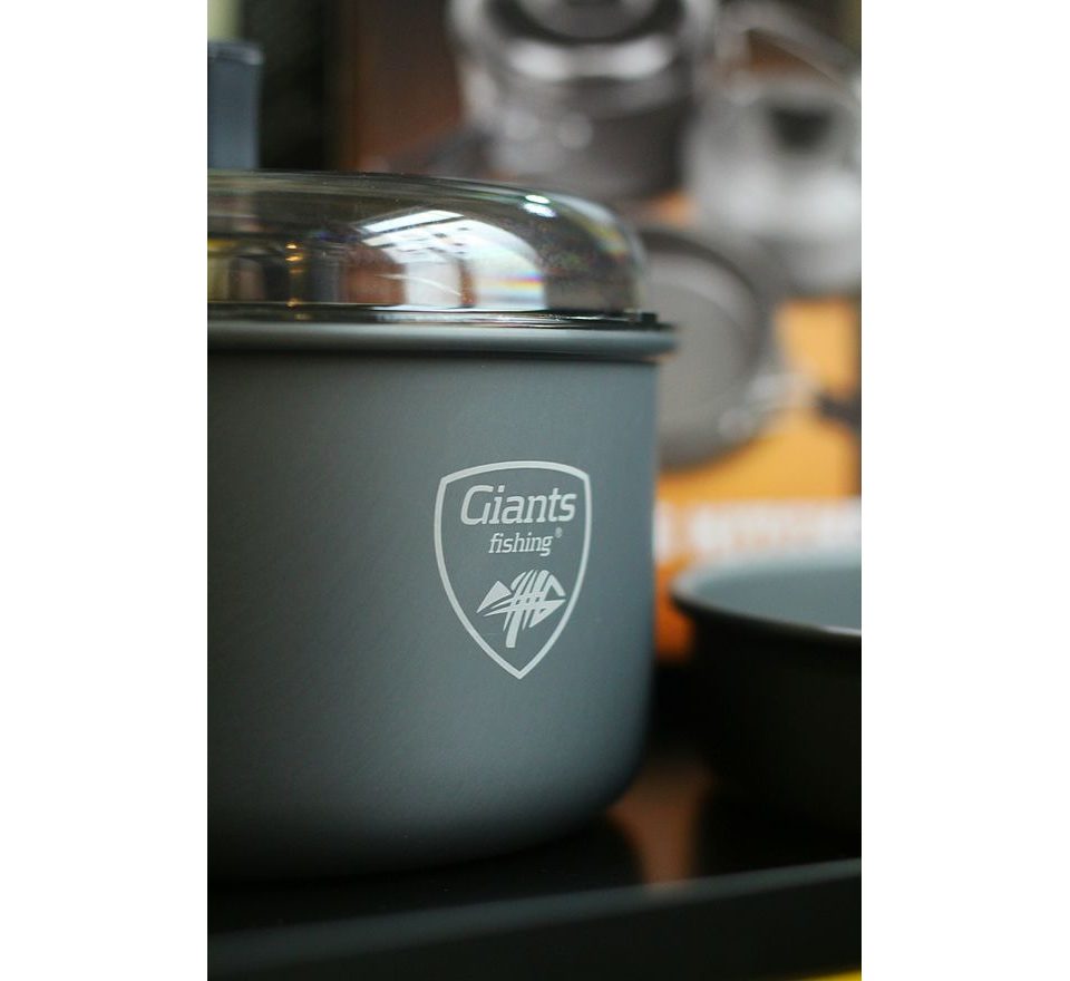 Giants Fishing Sada riadu s kanvičkou 3 Piece Pan & Kettle Set