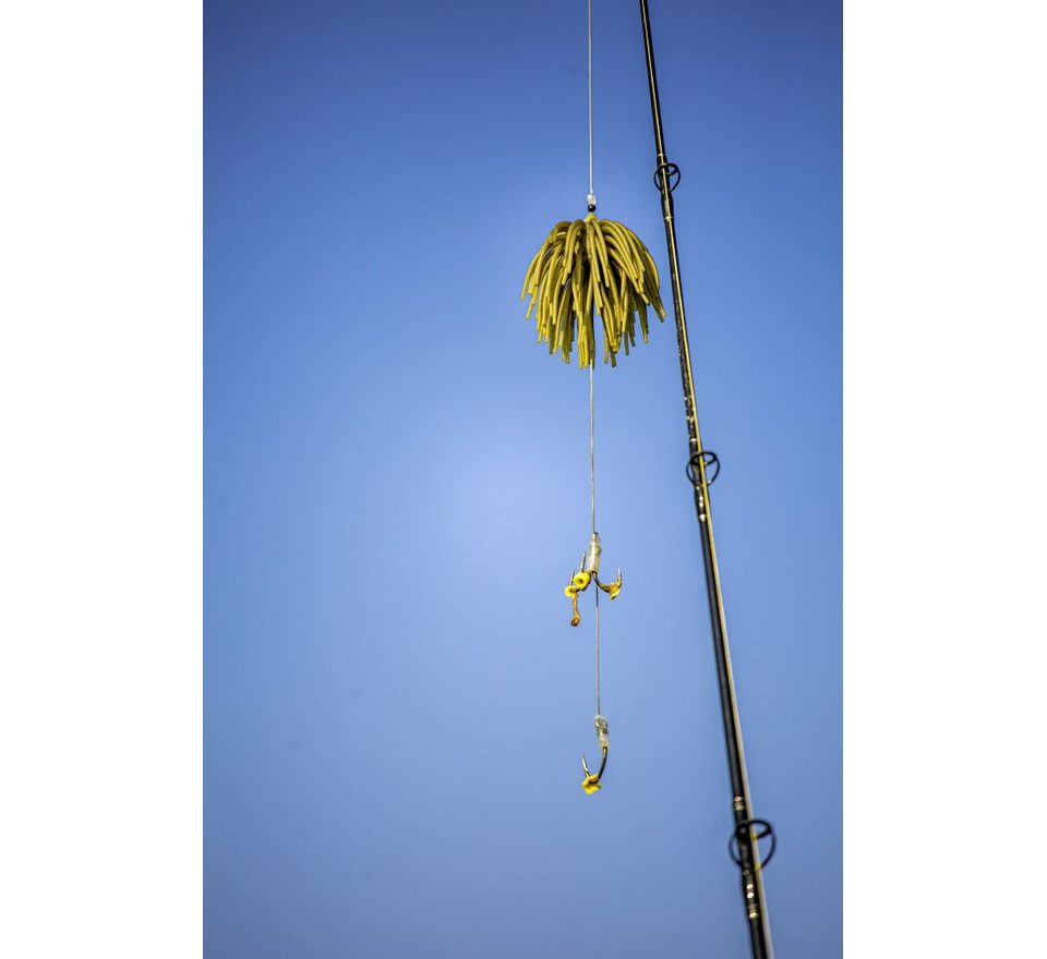 Black Cat Gumová nástraha Real Worm Teaser Žltá