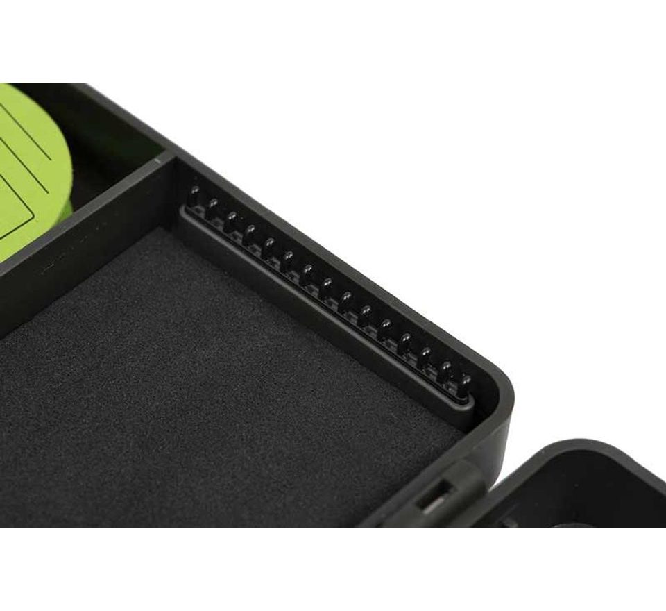 Fox Pouzdro na návazce Edges Large Rig and Disc Box