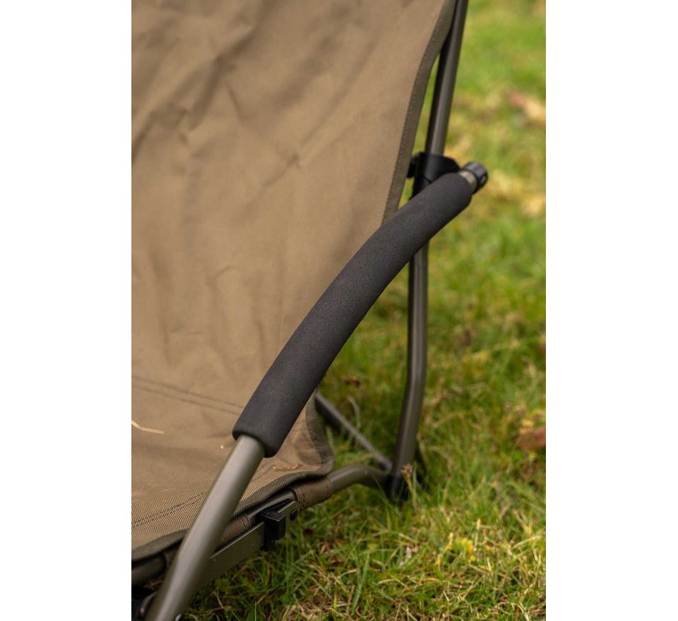 Avid Kreslo Revolve Low Chair