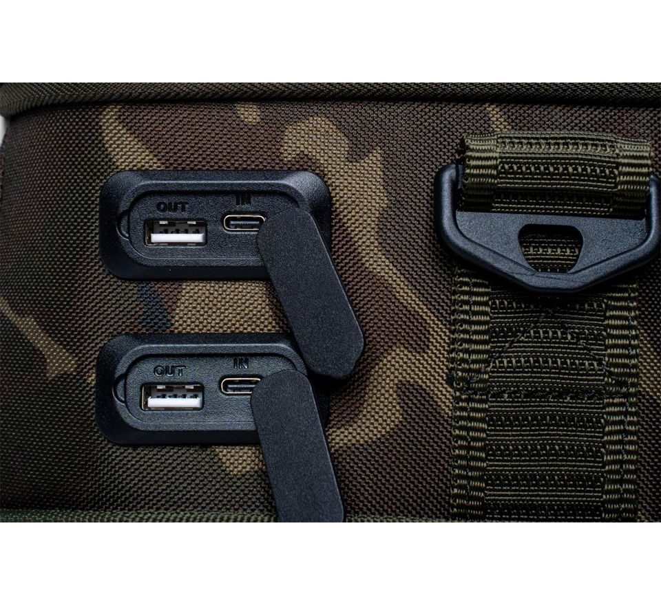 Nash Taška Subterfuge Hi Protect Tech Bag