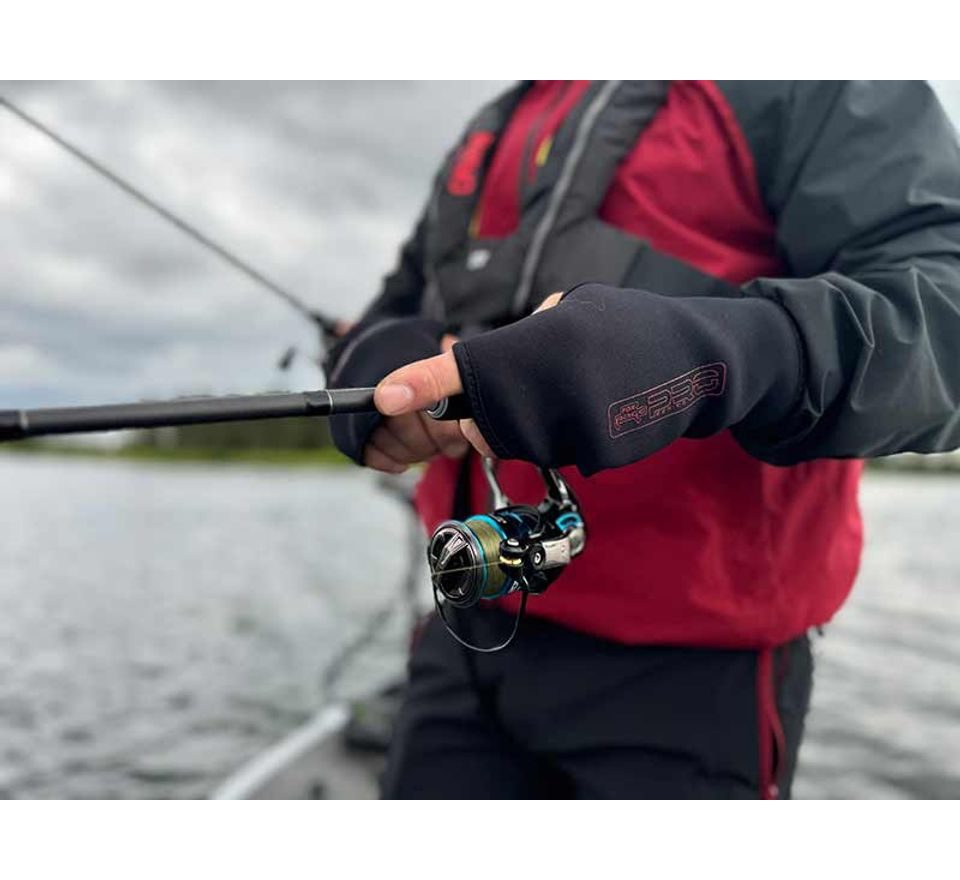 Fox Rage Pro Series Neoprene Mitts