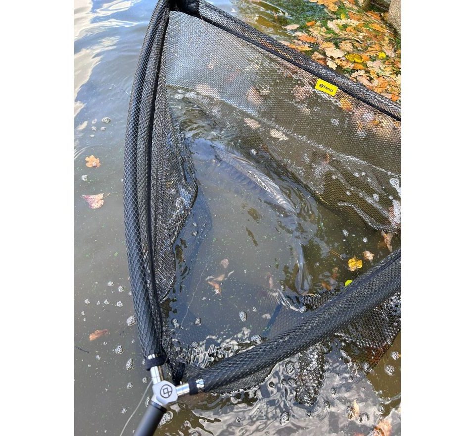 Fencl podběrák Carp Classic 105 cm / 42"