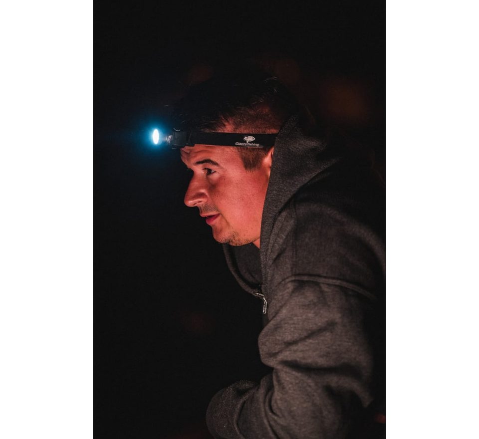 Giants fishing Akční set - Pouzdro na elektroniku Medium + Čelovka Headlamp LED Deluxe 300