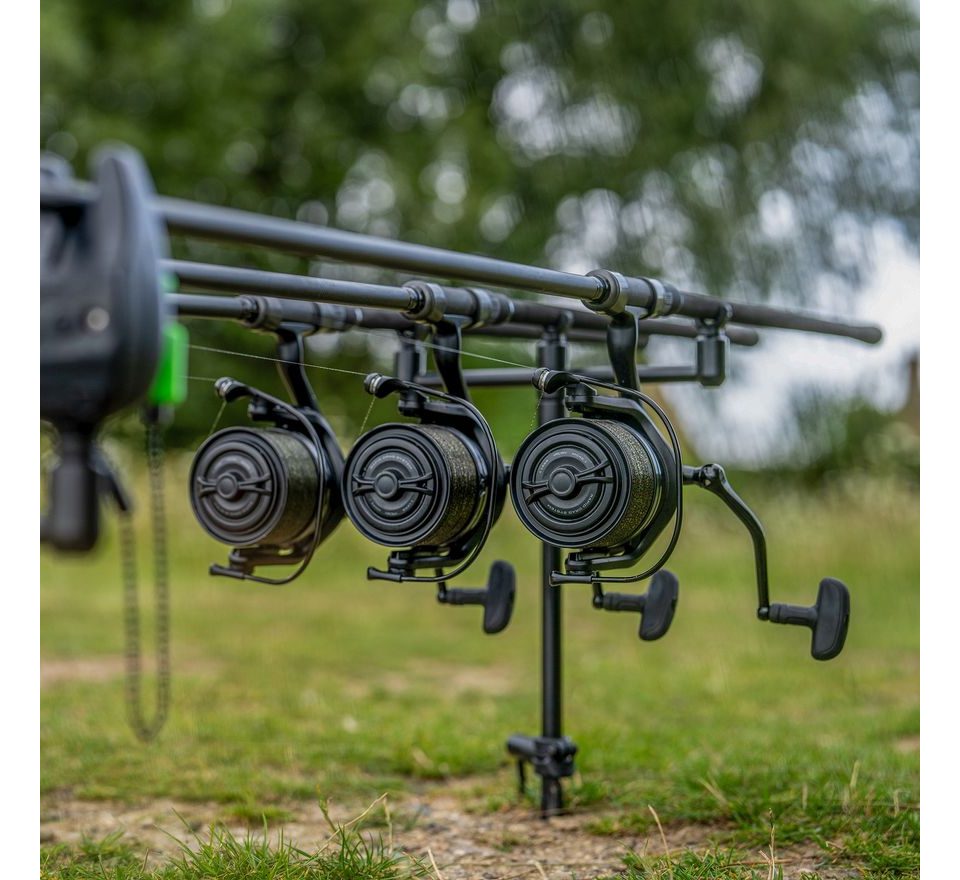 Avid Naviják Ex-Cast 12000