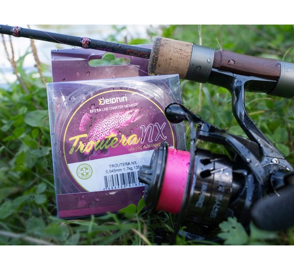 Delphin Šňůra Troutera NX růžová 135m