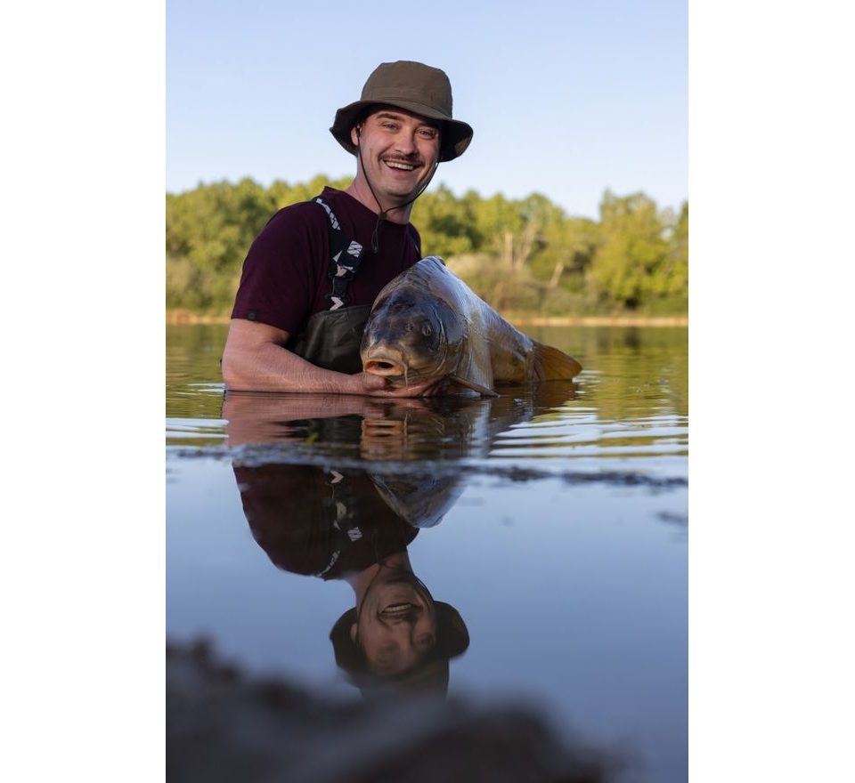 Korda Klobúk Stalking Bucket Hat Tmavo Olivový