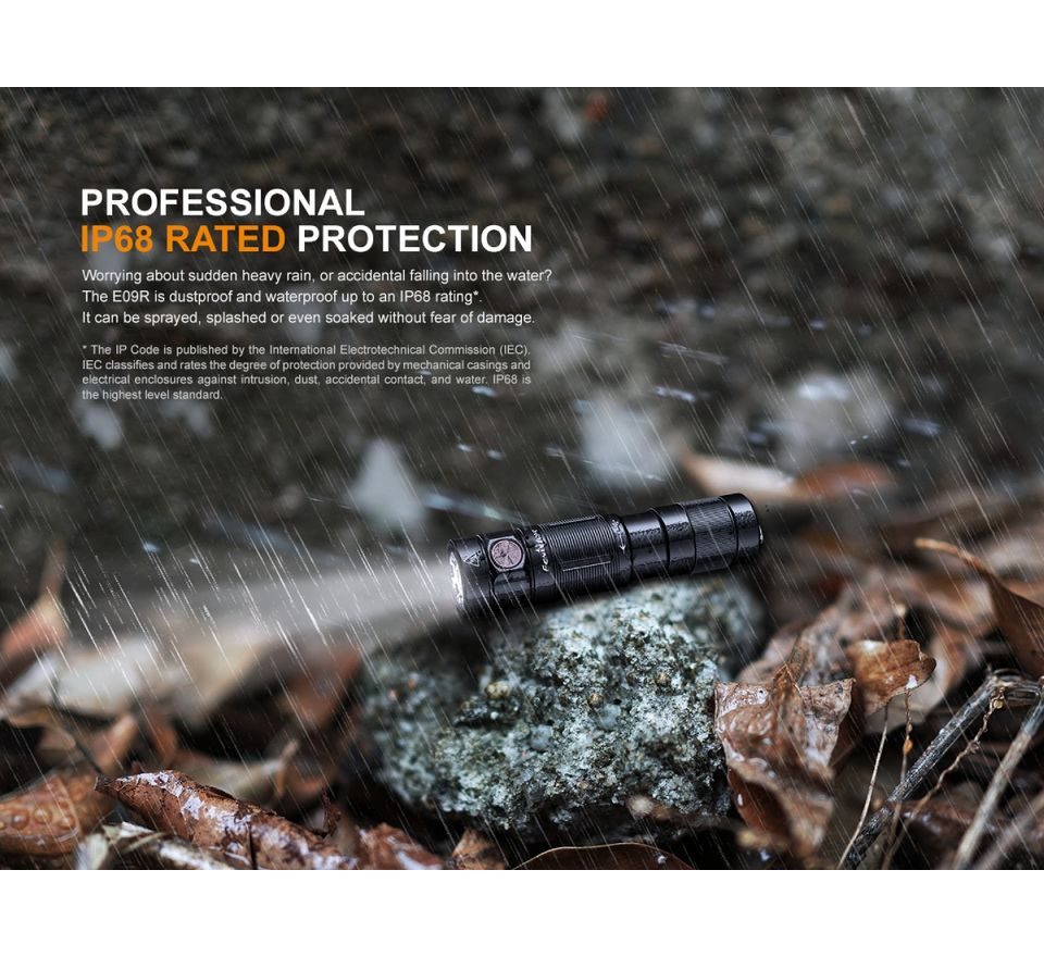 Fenix Nabíjecí baterka E09R