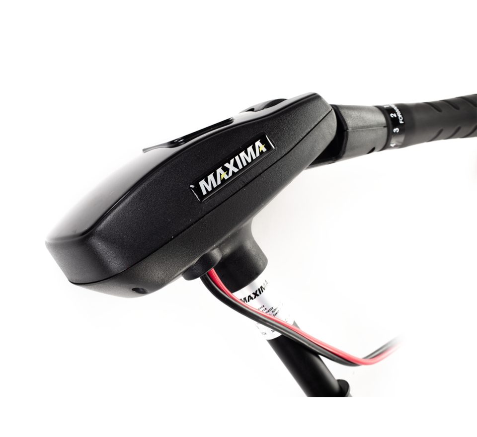 Lodný motor Maxima A 66 LB s náklopnou rukoväťou