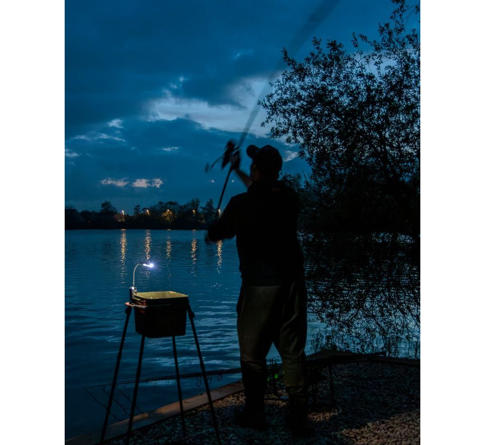 Spomb Svetlo na vedro Bucket Light