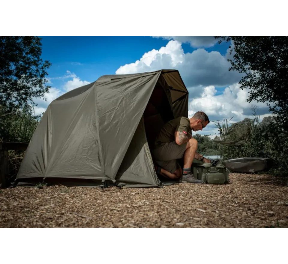 Trakker Kšilt + přehoz Tempest Brolly 100T Skull Cap Wrap