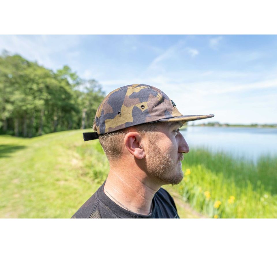 Avid Kšiltovka Camo 5 Panel Cap