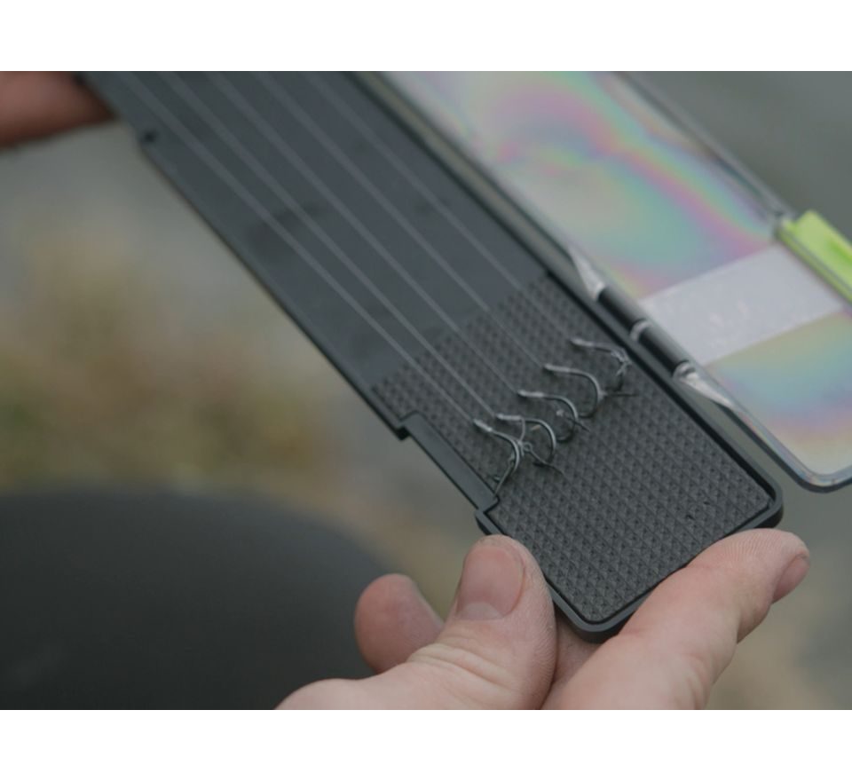 Delphin Box na feederové návazce Reaxe Rigin Mini