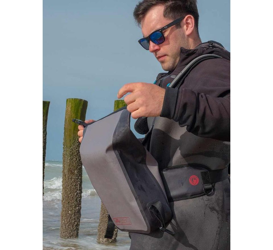 Fox Rage Taška Pro Series Waterproof Belt Bag