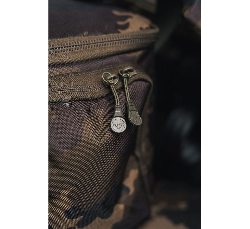 Korda Taška Compac Utility Bag Large Dark Kamo