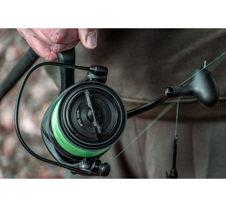 Penn Naviják Vantage 8000 Spod