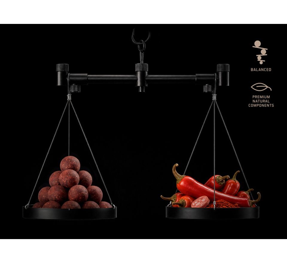 Delphin Vyvážené boilies BreaX/HotHELL Robin red-Chilli-Fr.Klobása 100g