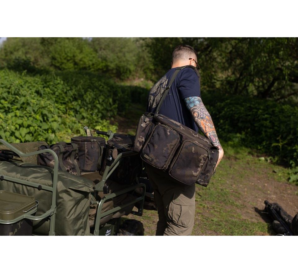 Korda Taška Compac Medium Carryall Dark Kamo