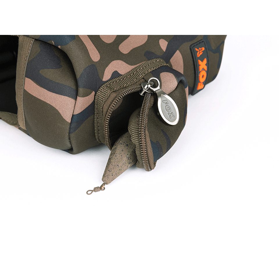 Fox Pouzdro na navijáky Camo Neoprene Reel Case