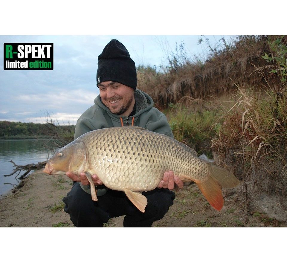 R-Spekt Čiapka Slouch beanie style limitovaná edícia čierna