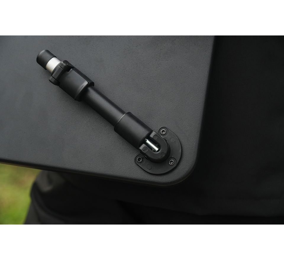 Black Cat Stolík Bivvy Table