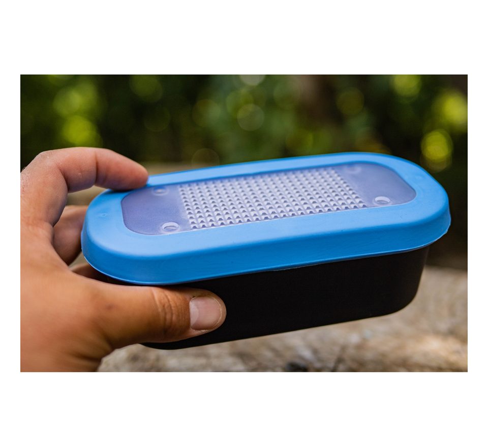 Giants fishing Krabička na červy Bait Square Box 500ml