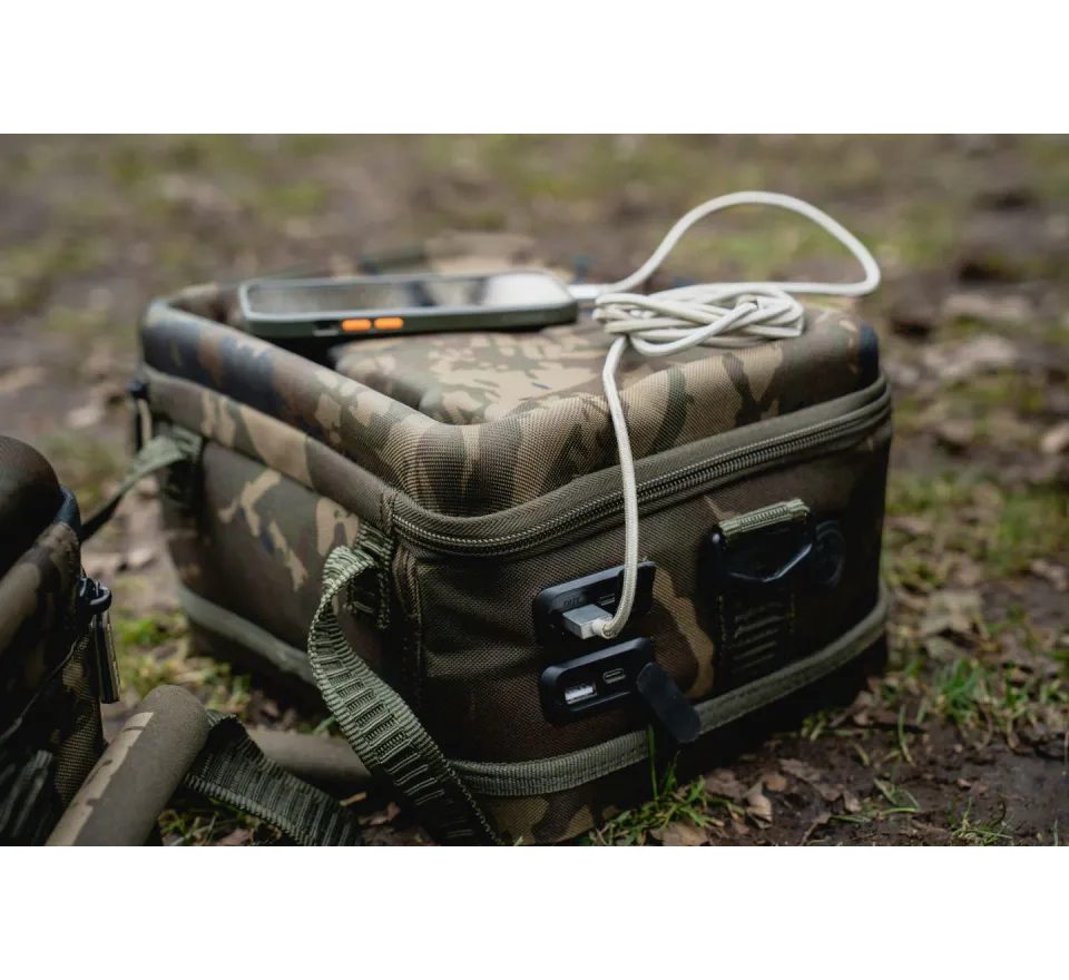 Nash Taška Subterfuge Hi Protect Tech Bag