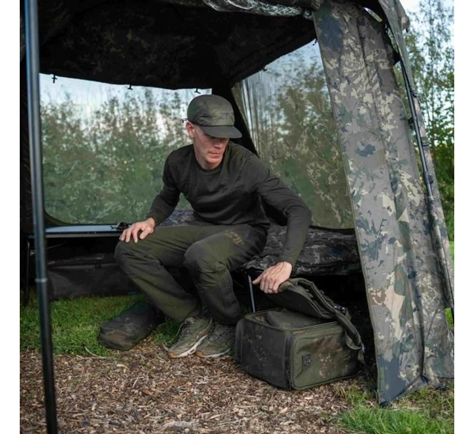 Nash Bivak Bank Life Blockhouse Camo Pro 2025