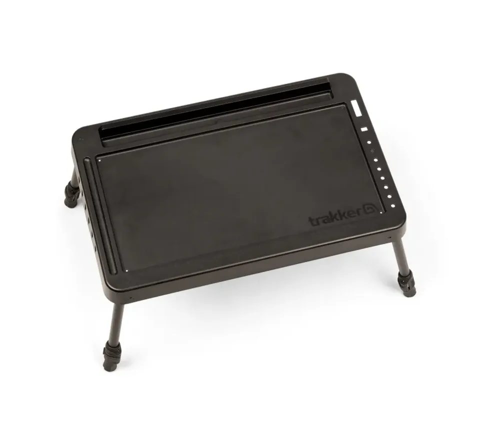 Trakker Stolík Deluxe Bivvy Table